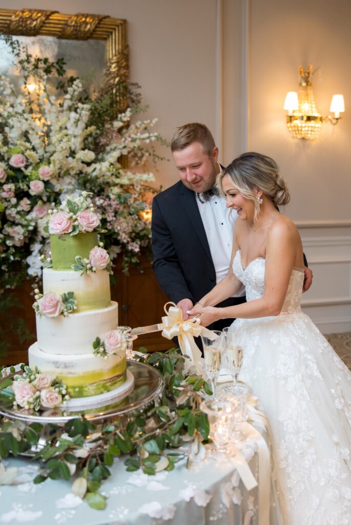 Cake Cutting at Atlanta Athletic Club Wedding